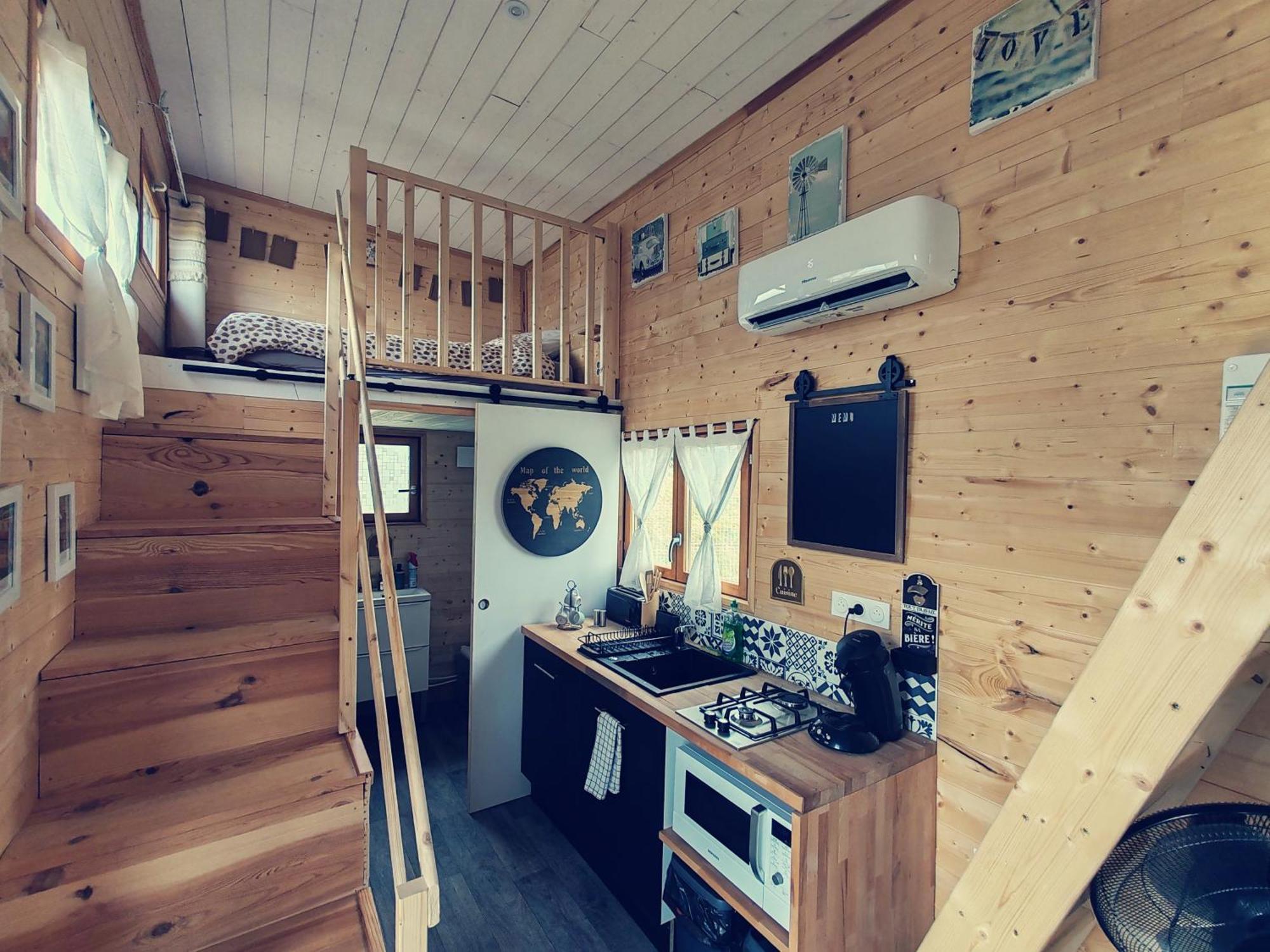 Villa Tiny House Des Bougnats Teilhede Exterior foto
