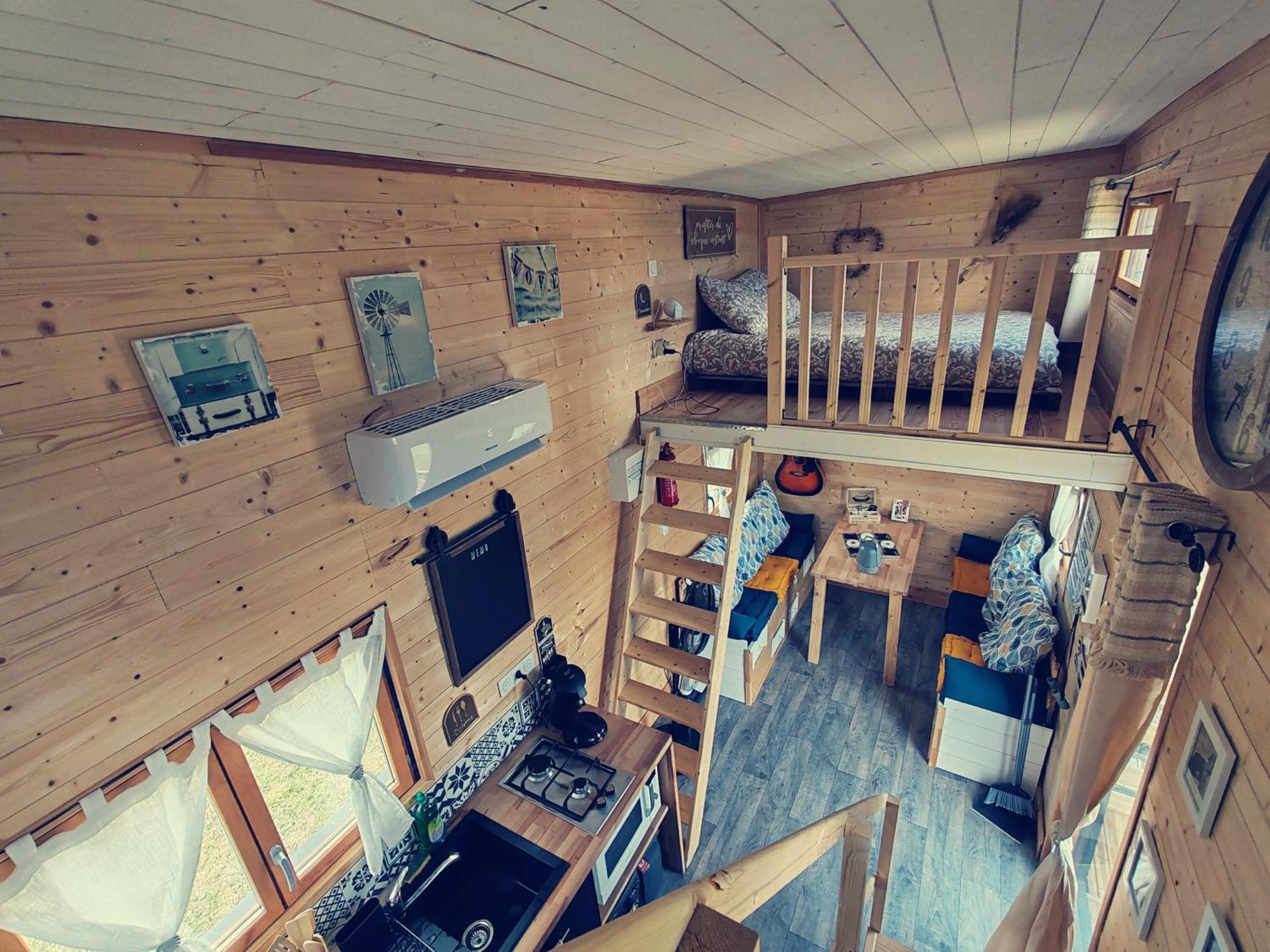 Villa Tiny House Des Bougnats Teilhede Exterior foto