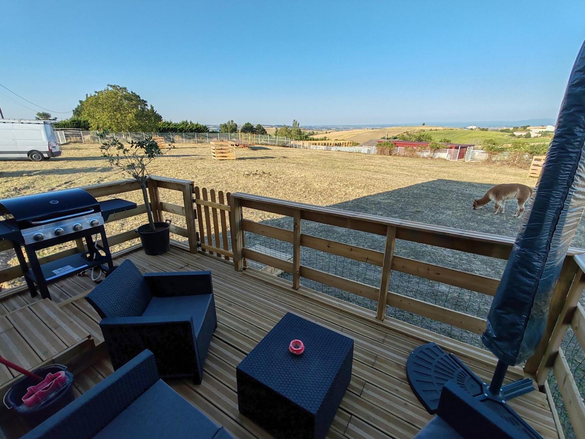 Villa Tiny House Des Bougnats Teilhede Exterior foto